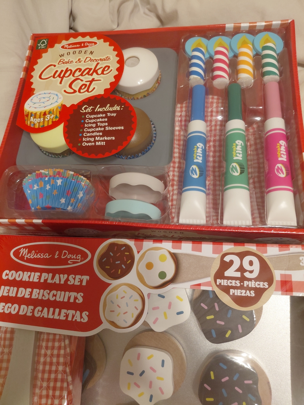 2-Melissa & Doug Wooden Cupcake & Cookie Play Set - Colorful Baking Toys